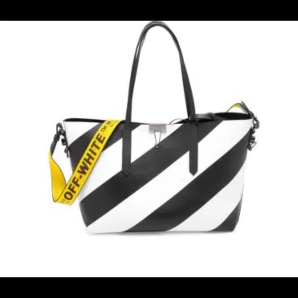 Off-White Medium Reversible Diagonal Stripe Tote - image 1